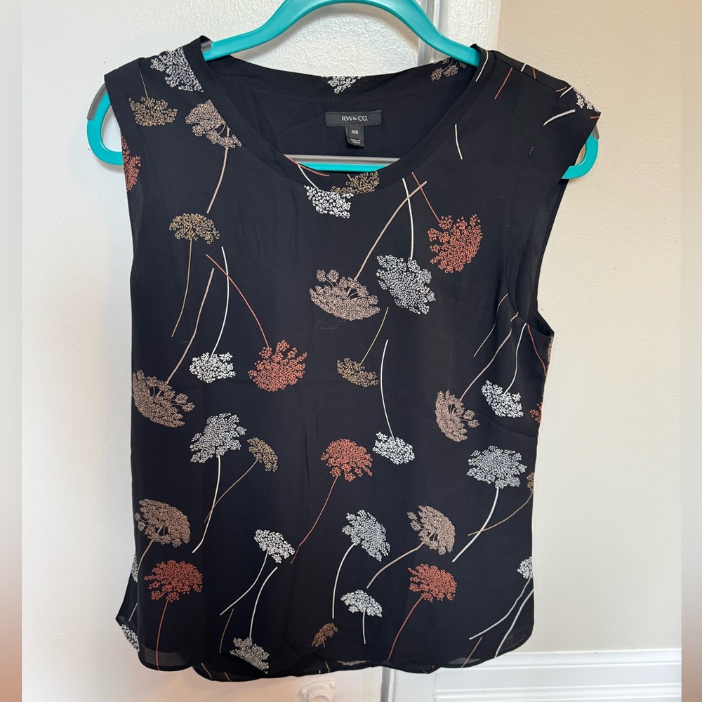 RW&CO. Black Floral Blouse